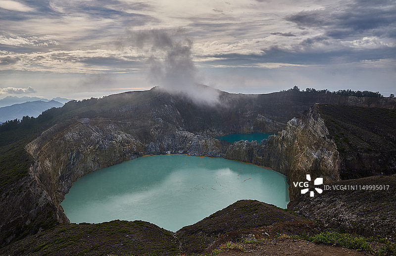 克里穆图三色湖图片素材