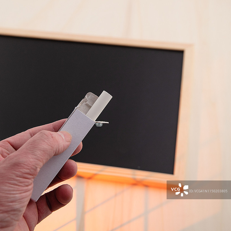 粉笔和黑板图片素材