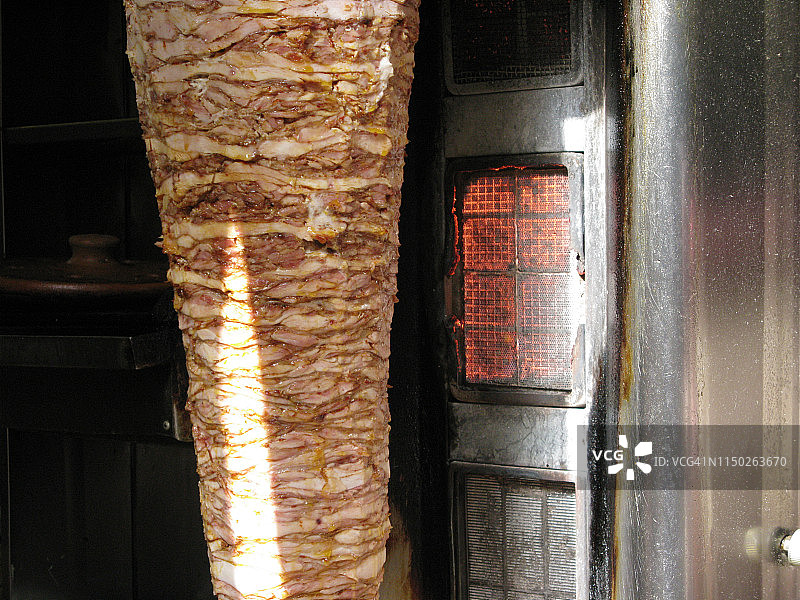 叙利亚阿勒颇市中心的烤肉摊位图片素材