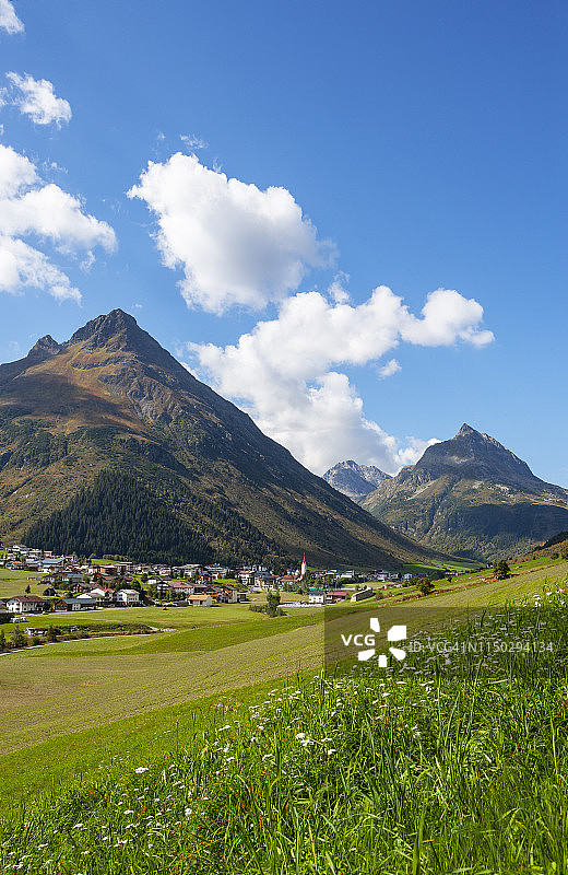 奥地利蒂罗尔州帕茨瑙恩山谷：加尔图尔，锡尔夫雷塔图片素材