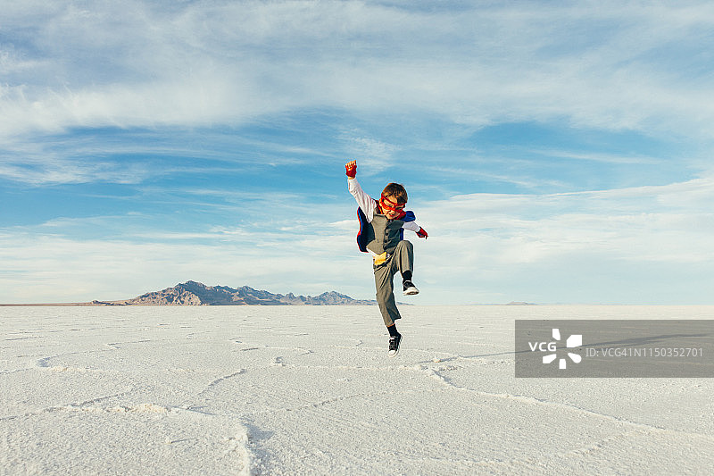 飞翔的超级英雄商业儿童图片素材
