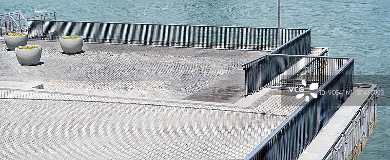 城市码头鸟瞰图图片素材