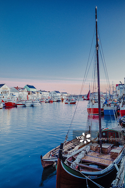 亨宁斯韦尔村图片素材