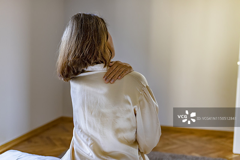 腰背疼痛图片素材