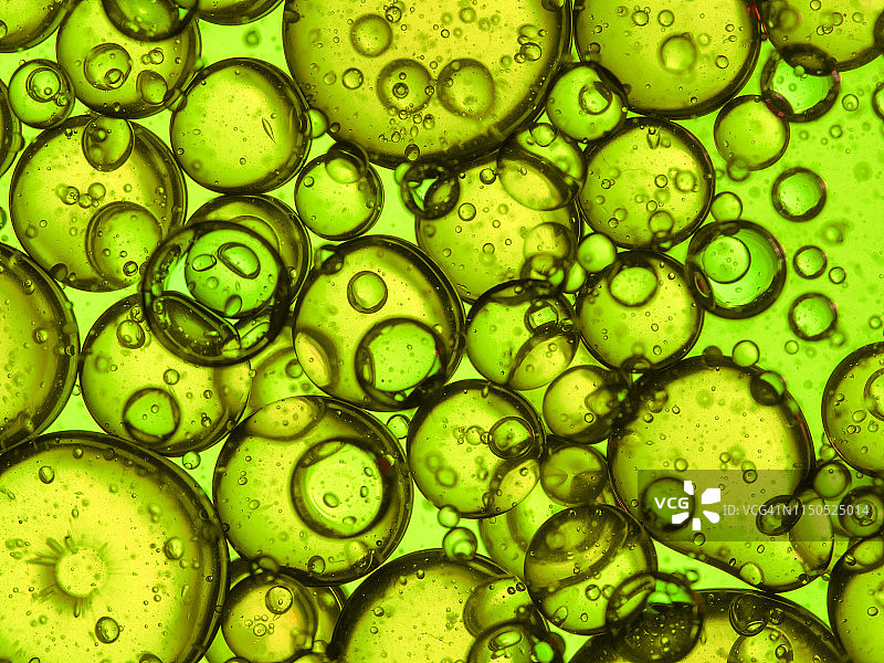 全框架抽象多色流动性液体背景。图片素材