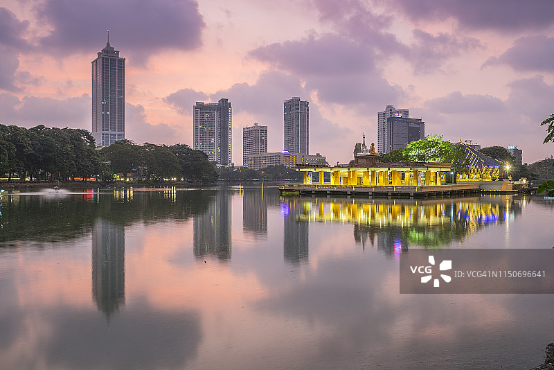 西玛马拉卡亚冥想中心图片素材