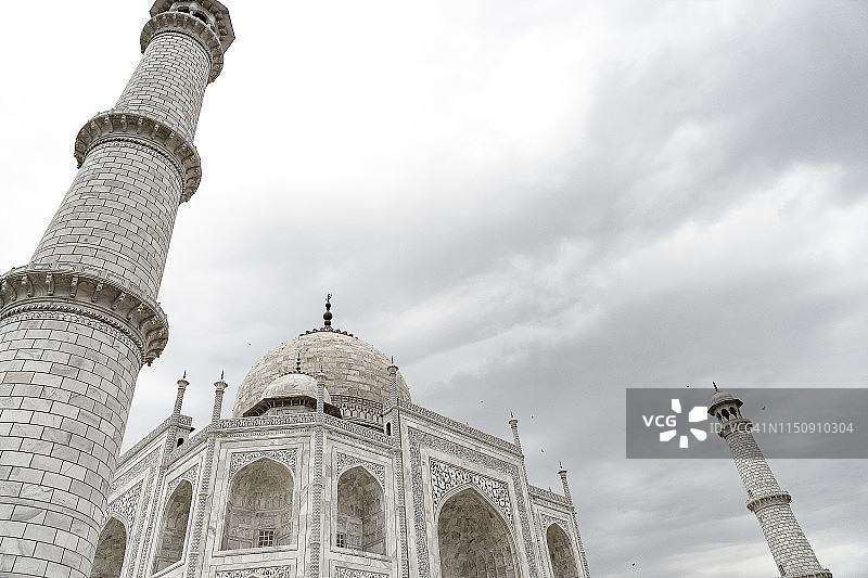 印度阿格拉泰姬陵：莫卧儿帝国时期的美丽建筑，联合国教科文组织世界遗产图片素材
