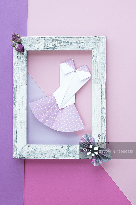 母亲节、妇女节、情人节或生日背景，糖果色花卉贺卡图片素材