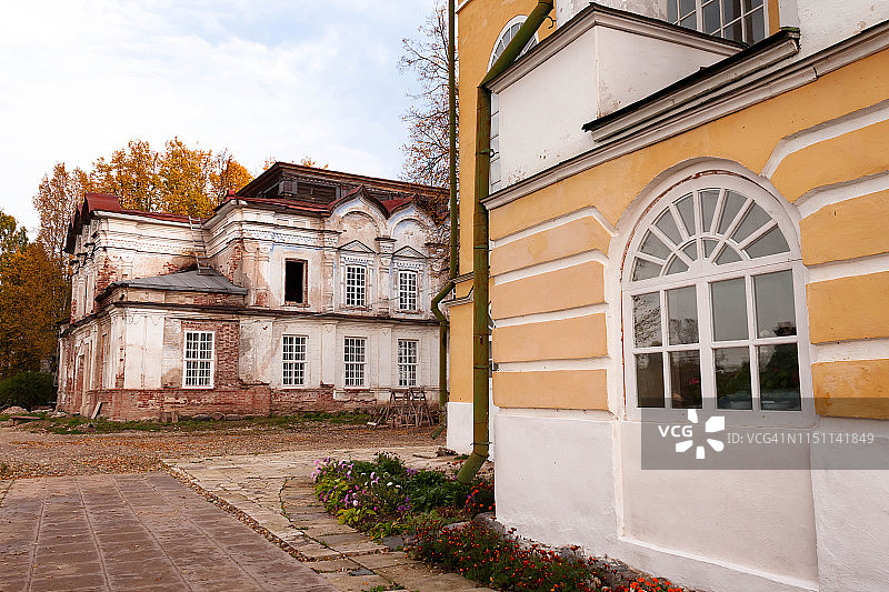 俄罗斯沃洛格达州托特马救世主-苏莫林修道院主升天大教堂图片素材