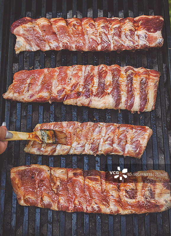 准备烤排骨图片素材