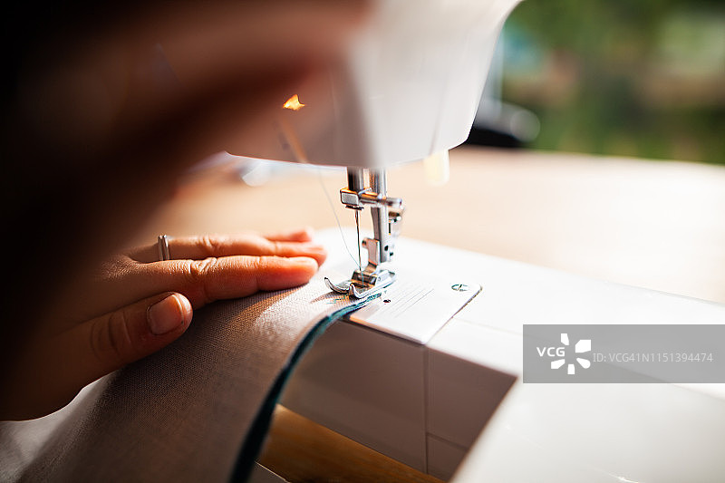 时装 - 缝纫机，缝纫的人图片素材