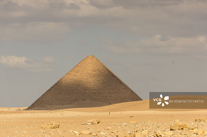 埃及代赫舒尔红色金字塔斯尼夫鲁法老图片素材