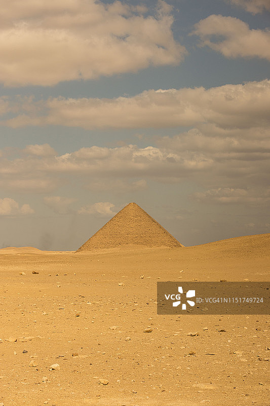 埃及代赫舒尔红色金字塔斯尼夫鲁法老图片素材