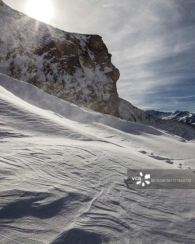 下雪的景色图片素材