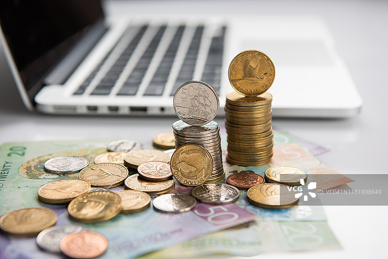 新西兰元硬币和纸币图片素材