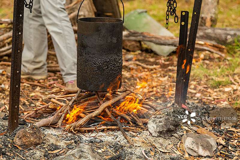 澳大利亚拉明顿国家公园的篝火图片素材