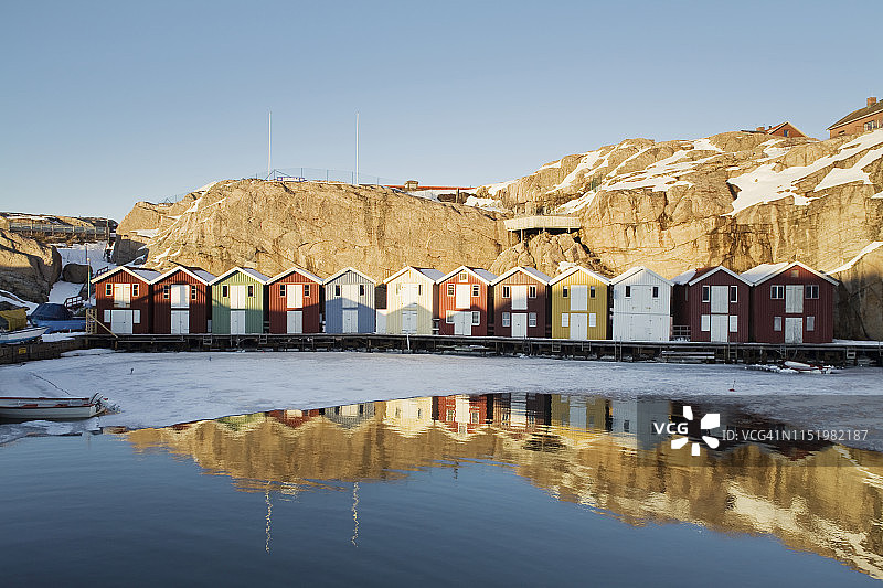 海上的船屋图片素材