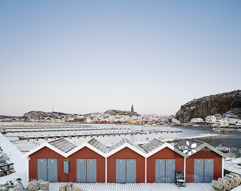 海上的渔屋图片素材