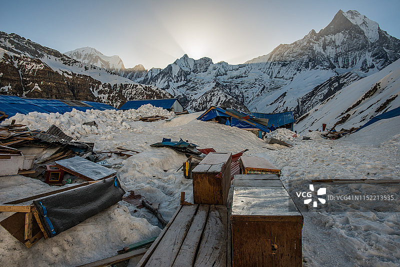 安纳普尔纳大本营雪崩图片素材