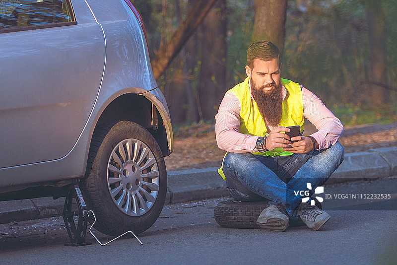 道路轮胎事故图片素材