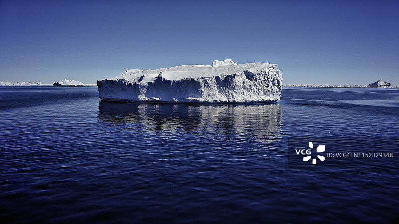 南极洲的 tabular 冰山图片素材