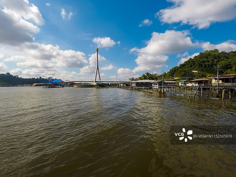 文莱斯里巴加湾市的河流图片素材