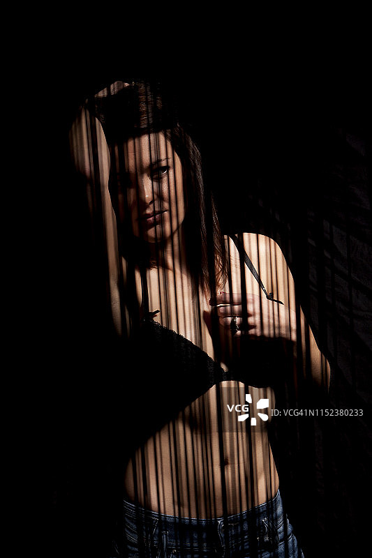 有魅力的年轻女子肖像图片素材