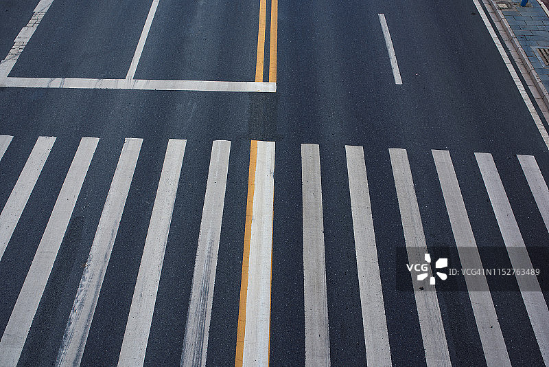 高速公路驾驶图片素材