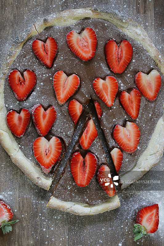 草莓巧克力披萨甜点图片素材