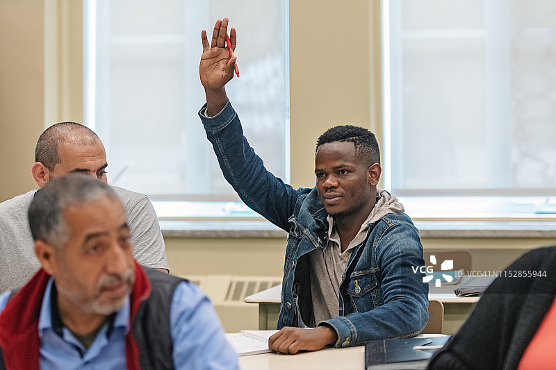 多民族成人教育课堂图片素材