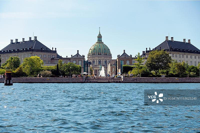 丹麦哥本哈根的阿美琳堡皇家城堡图片素材