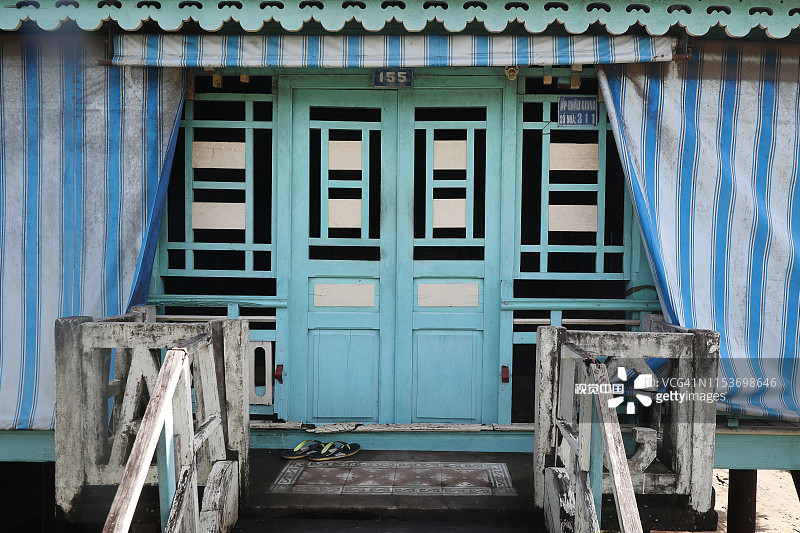 木制传统房屋，越南朱笃图片素材