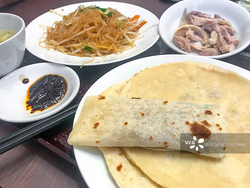 横滨午餐美食：春饼图片素材