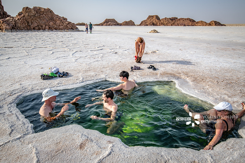 盐池浸泡图片素材