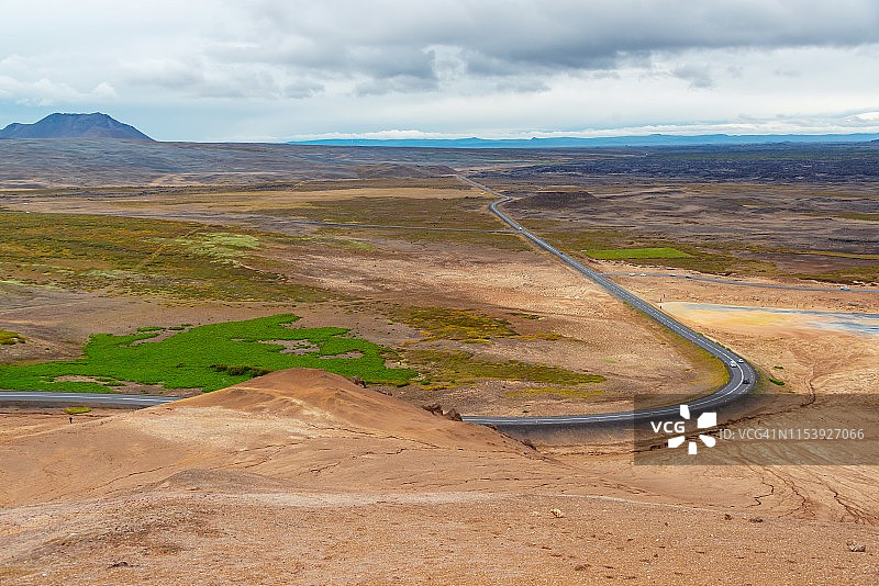 冰岛Hverir超现实的Namafjall地热区图片素材