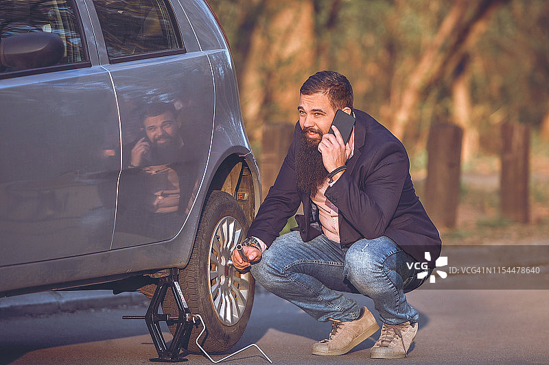 道路轮胎事故图片素材