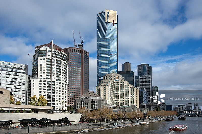 澳大利亚维多利亚州墨尔本王子桥的南岸区图片素材