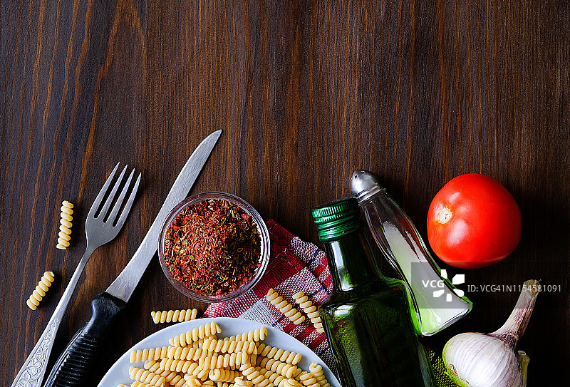 橄榄油香料番茄意面食材图片素材