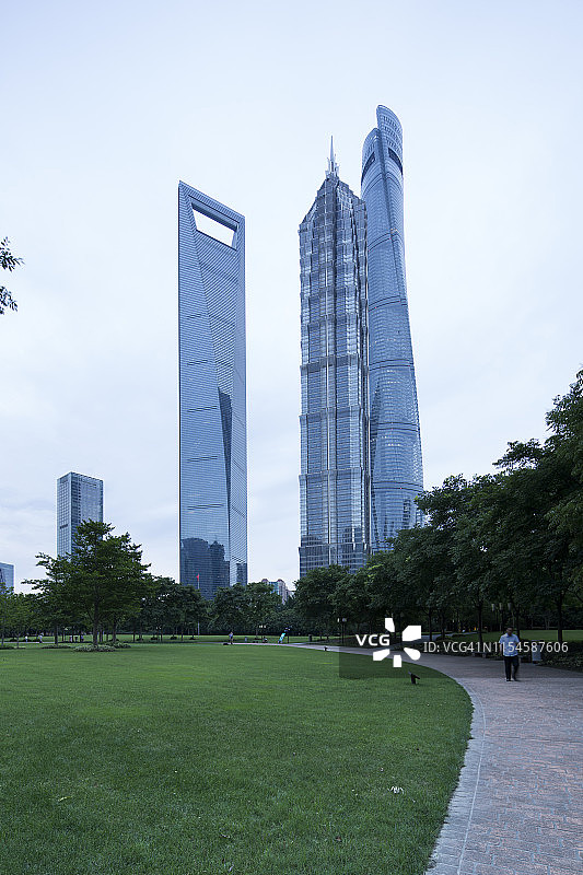 陆家嘴金融区现代建筑群（移轴镜头拍摄）图片素材