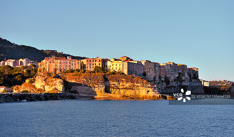 意大利卡拉布里亚特罗佩亚全景图片素材