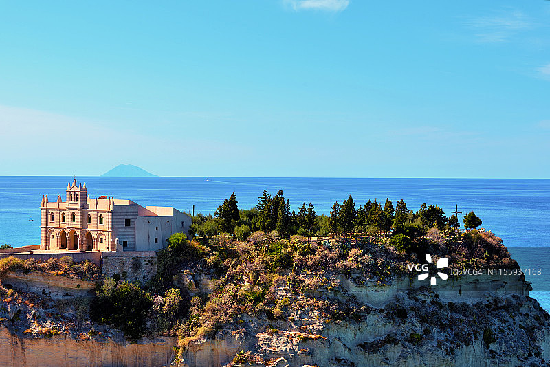 特罗佩阿岛圣玛利亚圣殿图片素材
