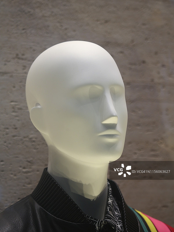 白色男性人体模型头部图片素材