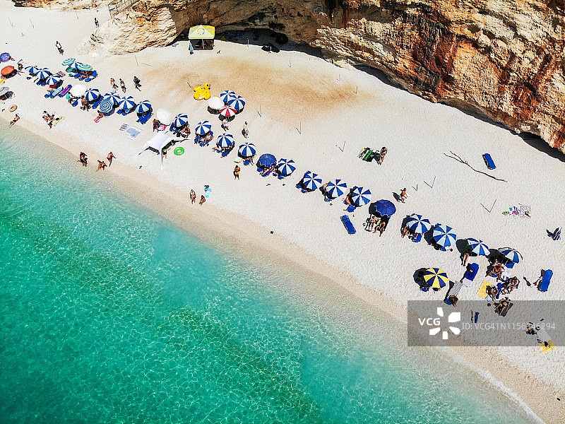 莱夫卡达岛波尔图卡齐基海滩，希腊图片素材