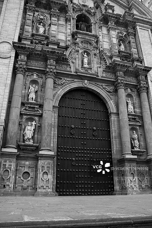 利马大教堂门图片素材