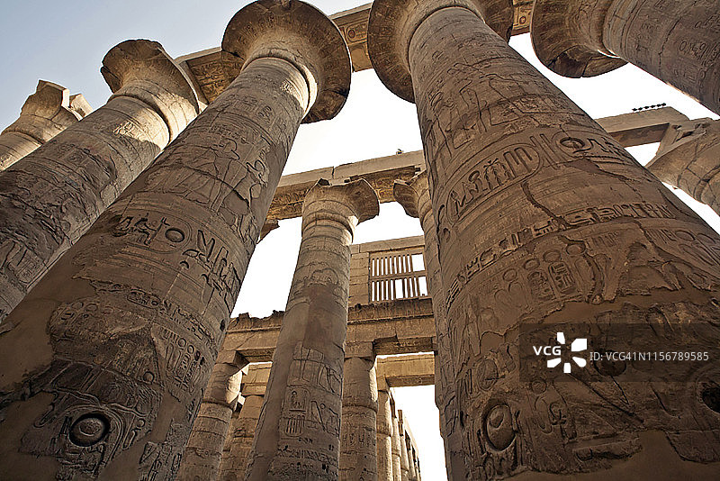 卡纳克神庙的多柱厅图片素材