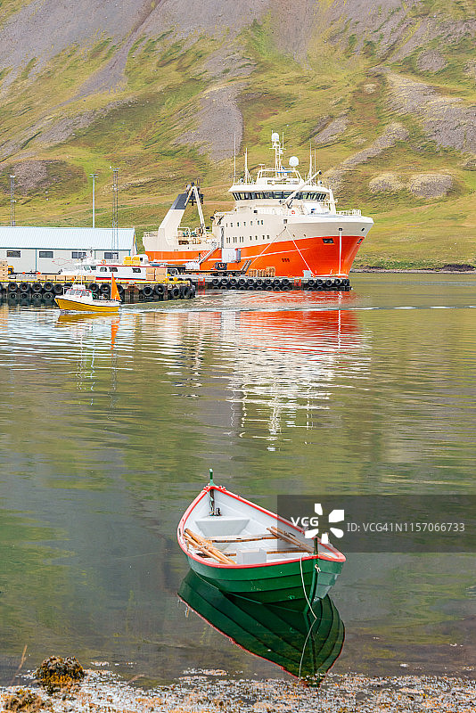 欧洲冰岛锡格吕菲厄泽镇图片素材