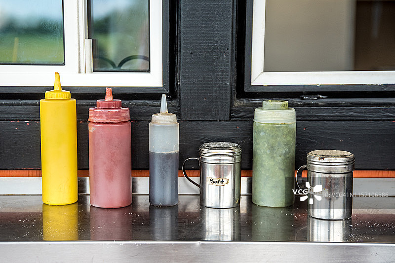 餐车上的调味品图片素材