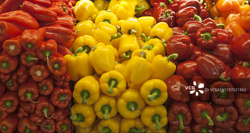 红黄橙甜椒图片素材