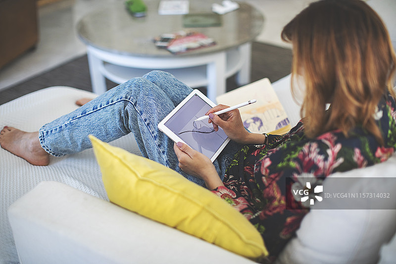 在家工作的自由职业者图片素材