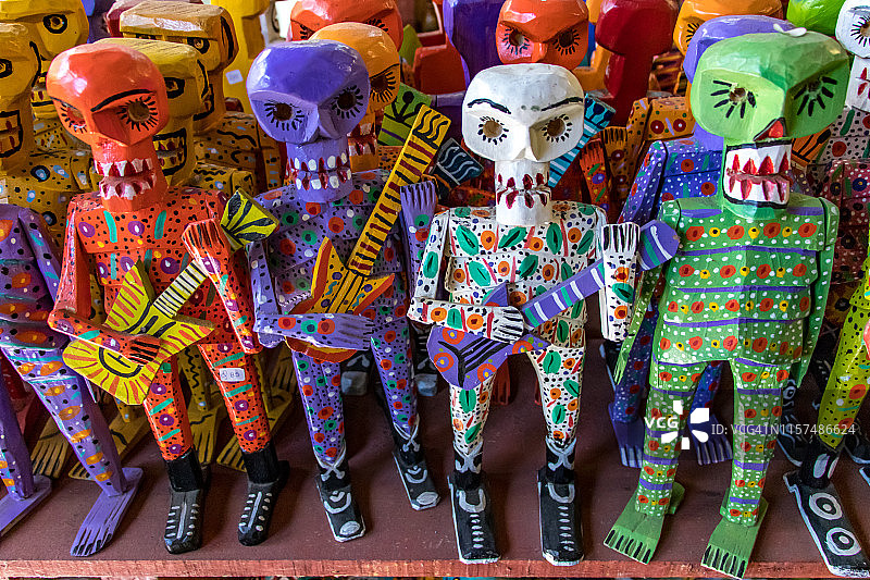 危地马拉安提瓜出售的骷髅纪念品图片素材